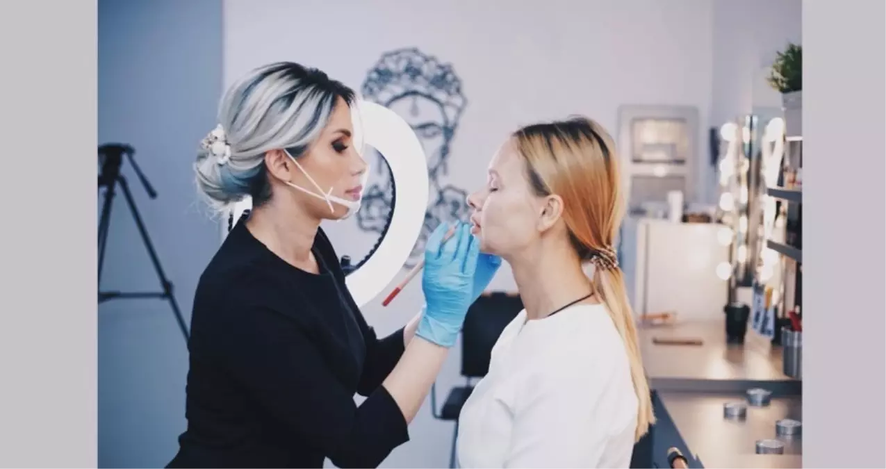 cansu durkun rotterdamda eyebrow festivalde f73NJfCg