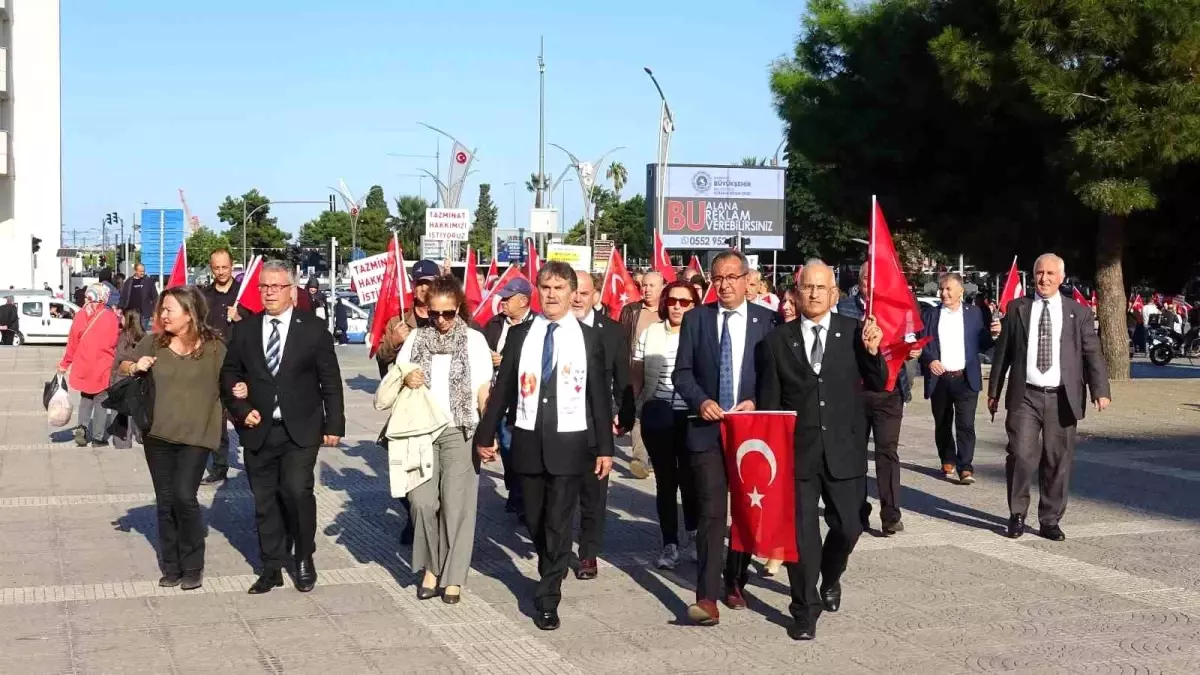 emekli astsubaylar haklari icin yurudu Za7cOEAO