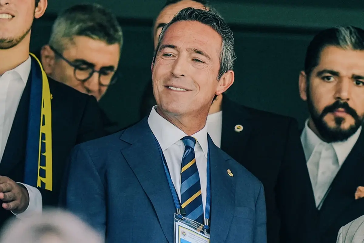 fenerbahce baskani ve baskan adayi ali koc aciklamalarda bulunuyor IOcFClmq