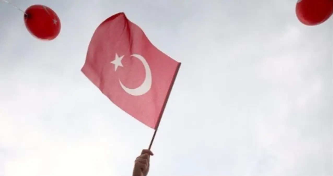 28 ekim yarim gun tatil mi 29 ekim hangi gune denk geliyor kac gun tatil yapilacak fU6vKuMK.jpg