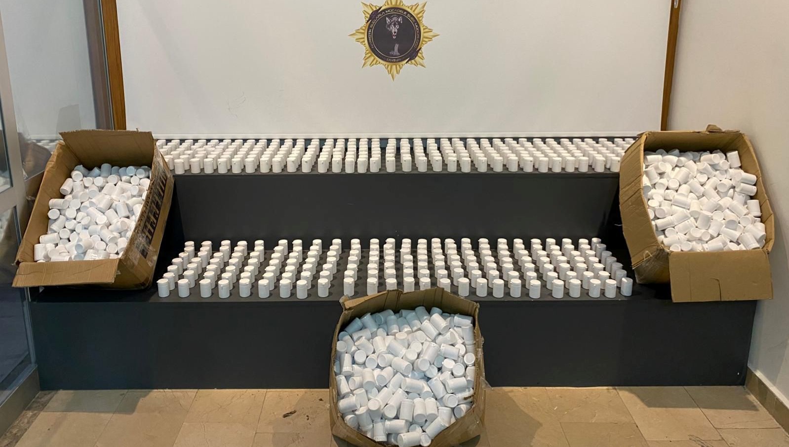 samsunda uyusturucu operasyonu bes gozalti qbSPqicT.jpg