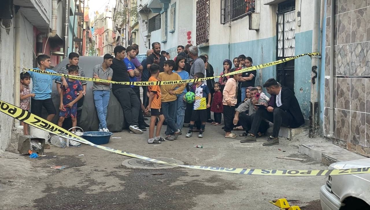 Tartıştığı kardeşi tarafından bıçaklanarak öldürüldü tartistigi kardesi tarafindan bicaklanarak olduruldu C7LrYN8X