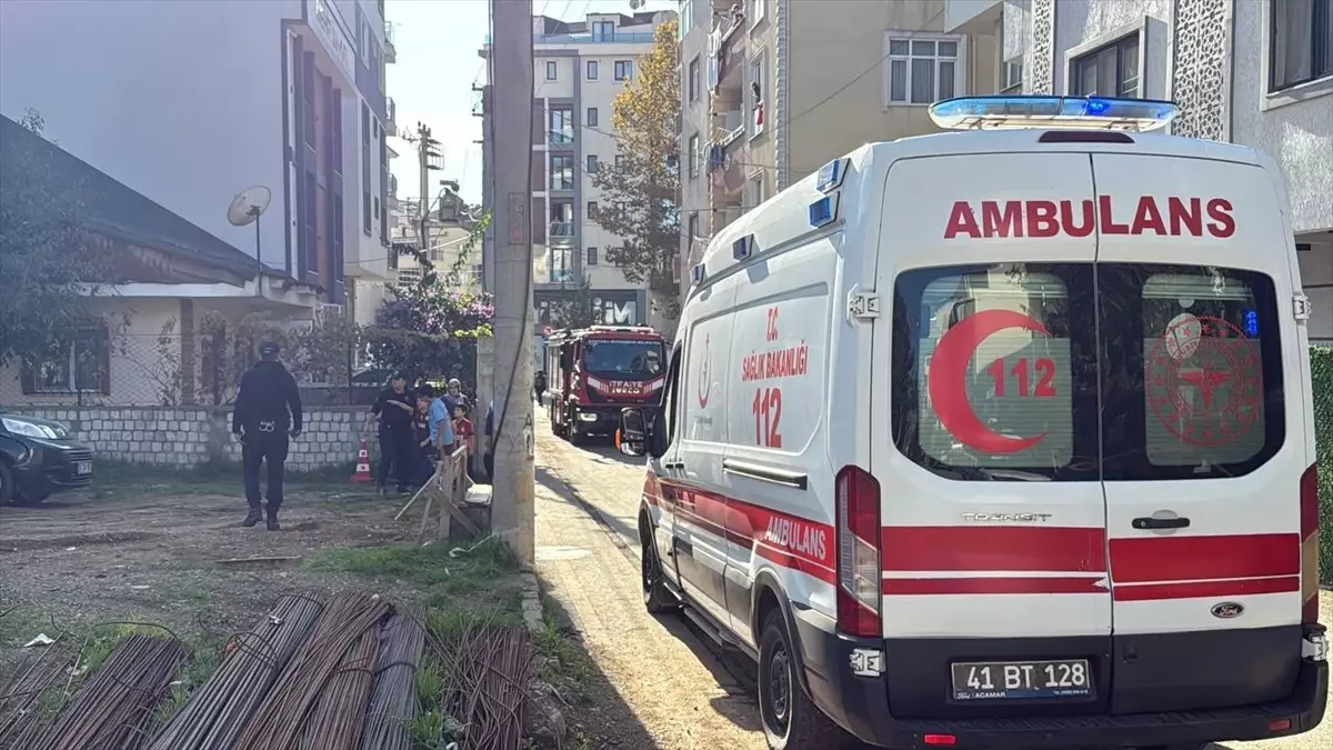 Inşaat Demiriyle Yaralanan Çocuk Hastanede