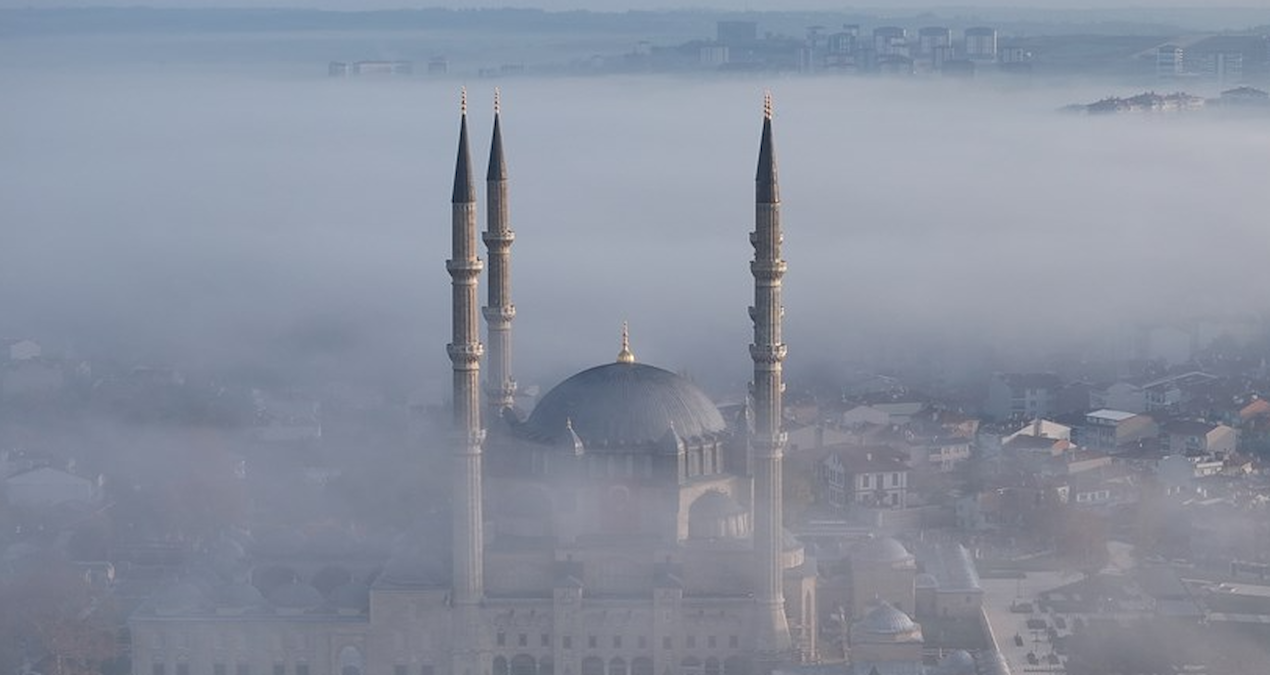 Selimiye Camii sisle kaplandı! Manzara görenleri hayran bıraktı