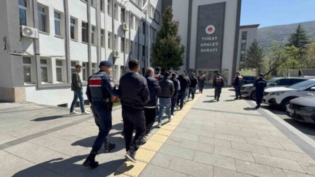 İran Enerji Krizi: Maaşlar Üzerinde Olumsuz Etki