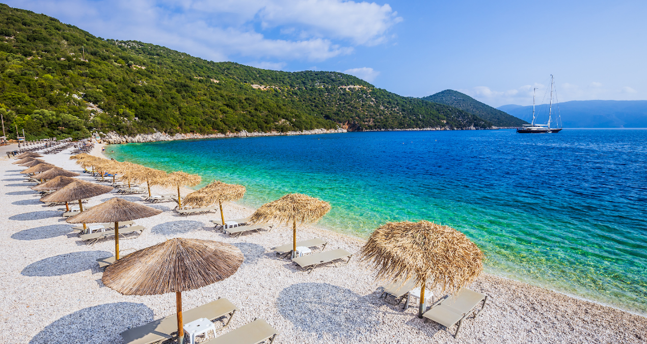 Türklerin akın ettiği tatil bölgesinde grev başladı