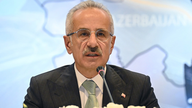 Bakan uraloglu lacivert yol buyuk bir firsat sunmaktadir 5XiPuPu7